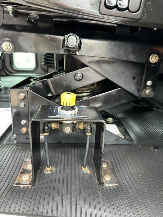 2021 Peterbilt 389 Base