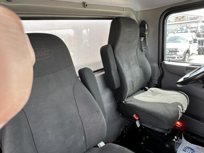 2020 Peterbilt 337 Base