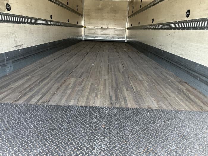 2020 Peterbilt 337 Base