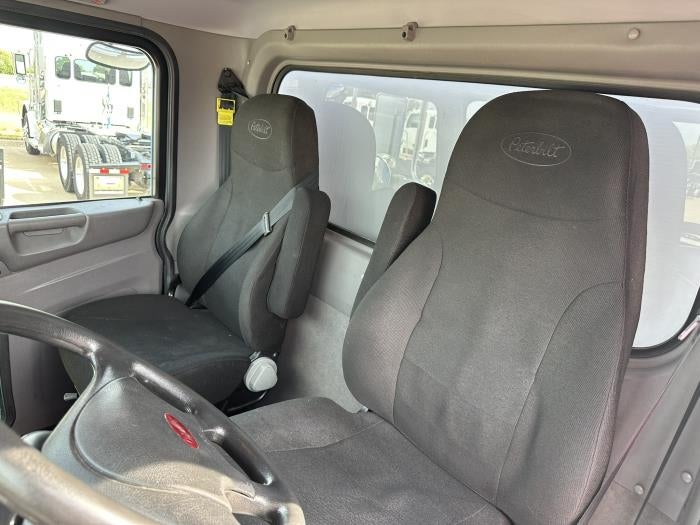 2020 Peterbilt 337 Base