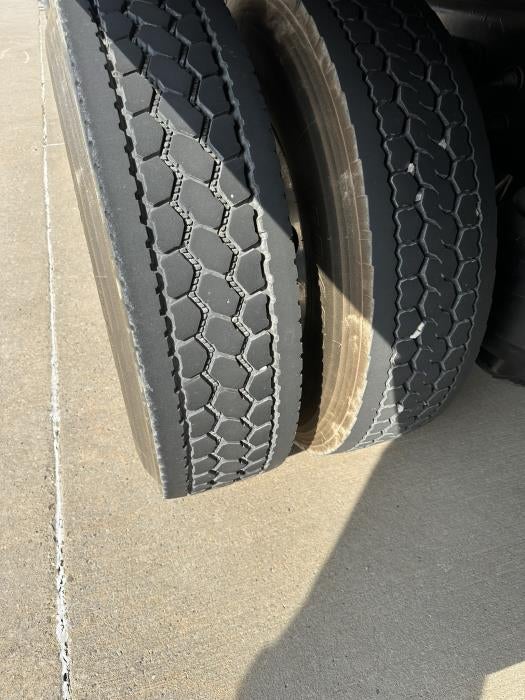 2020 Peterbilt 337 Base