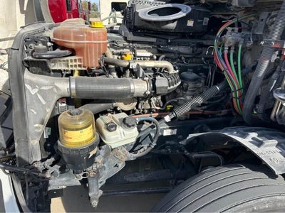 2019 Freightliner Cascadia Base