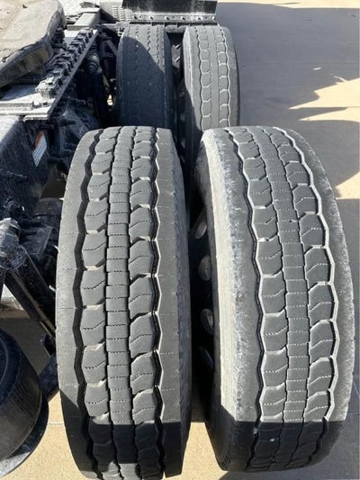 2019 Freightliner Cascadia Base