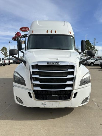 2019 Freightliner Cascadia Base