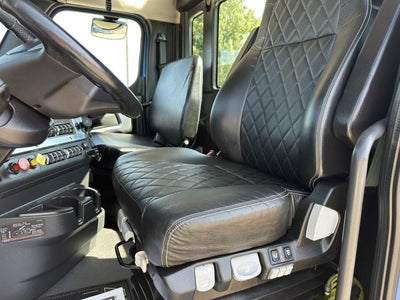 2023 Western Star 4900EX Base