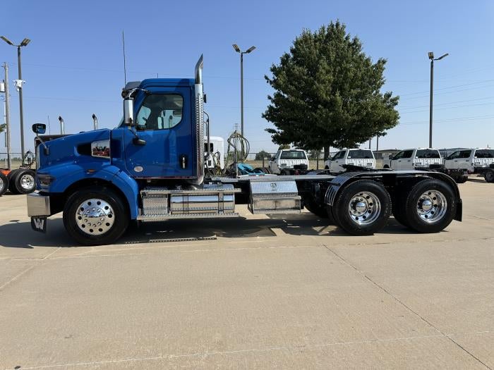 2023 Western Star 4900EX Base